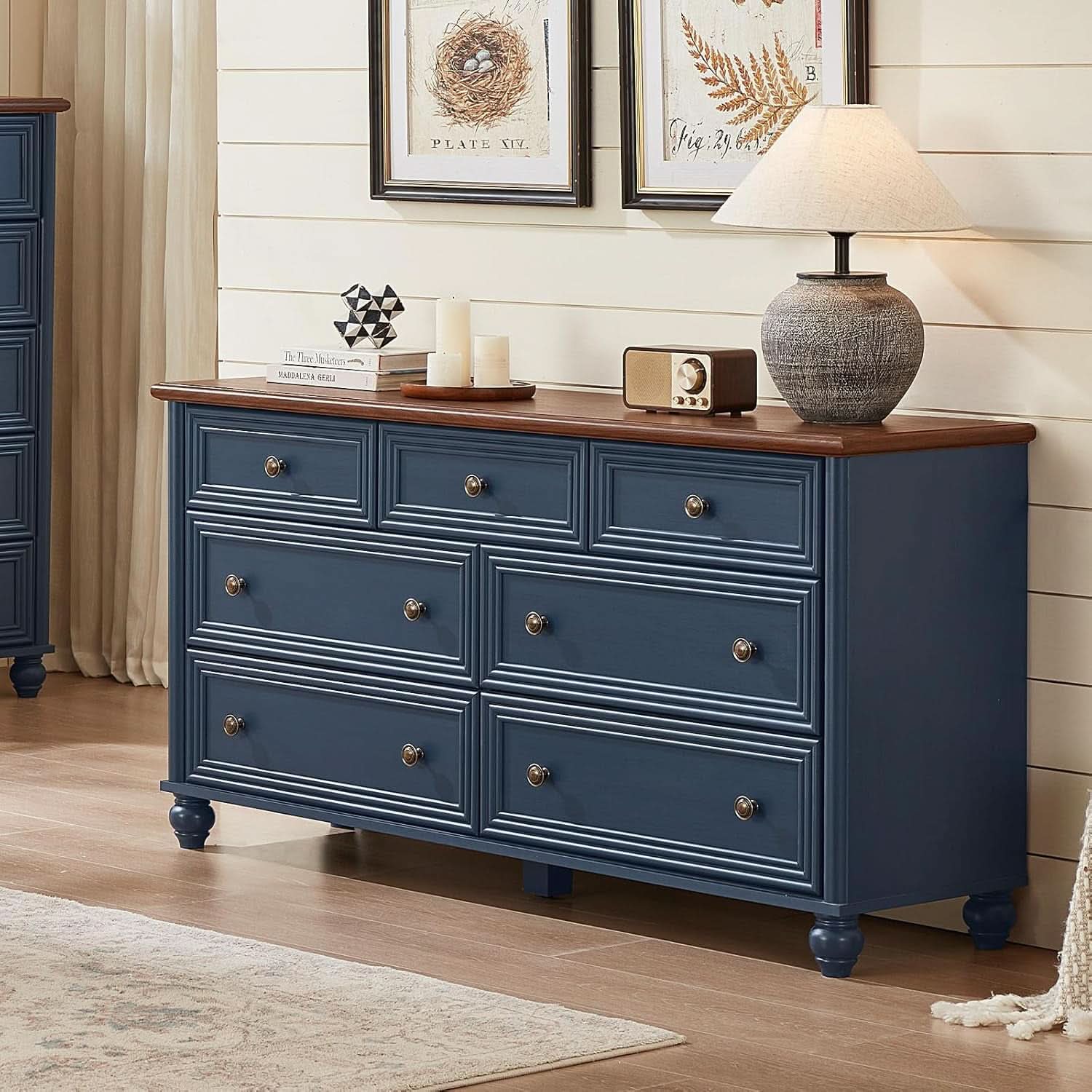 Rustic Oakwood Dresser