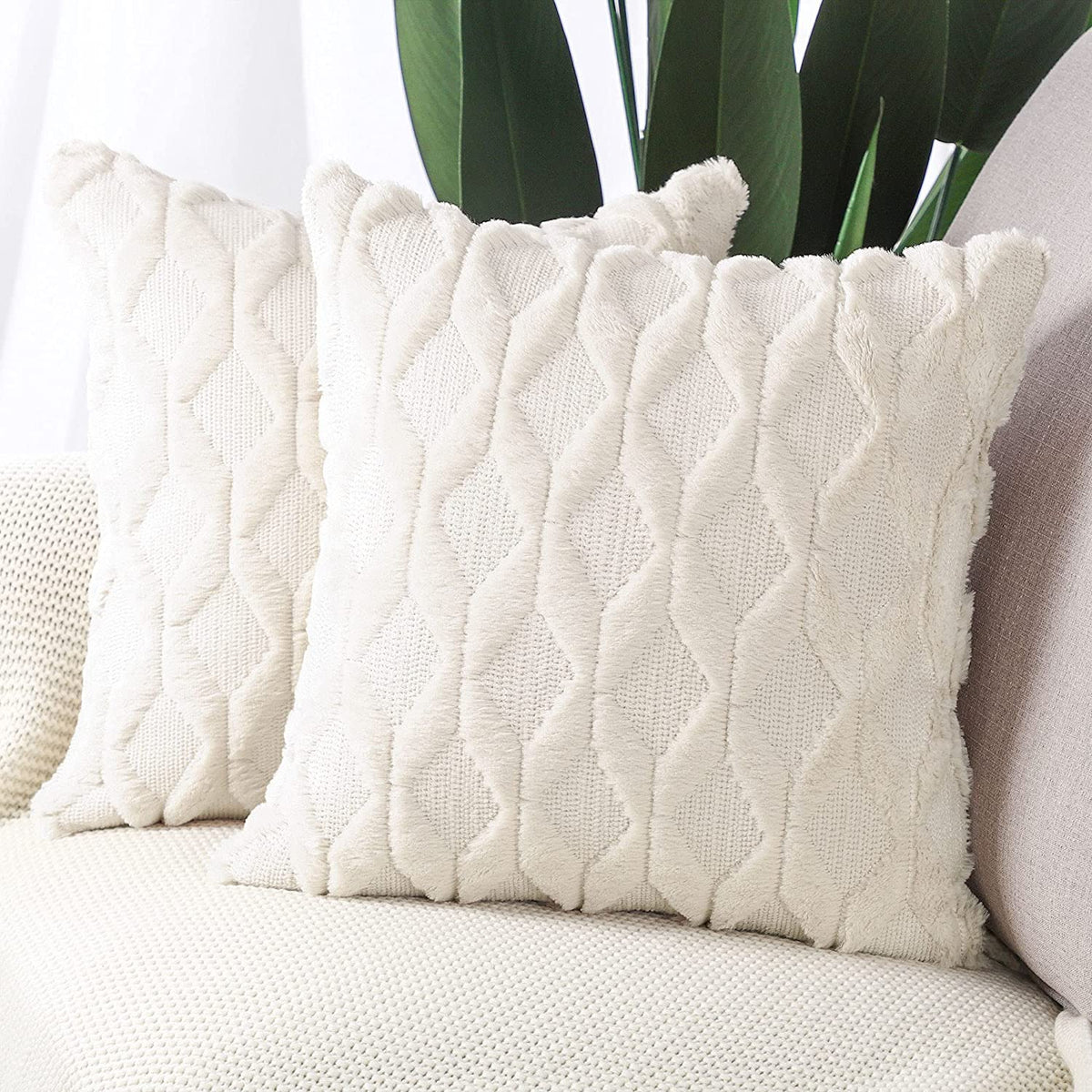 Set of 2 Soft Polyester Short Wool Velvet Decorative Throw Pillow Covers 18X18 Inch Beige Square Luxury Style Cushion Cases Pillow Shell for Sofa Bedroom