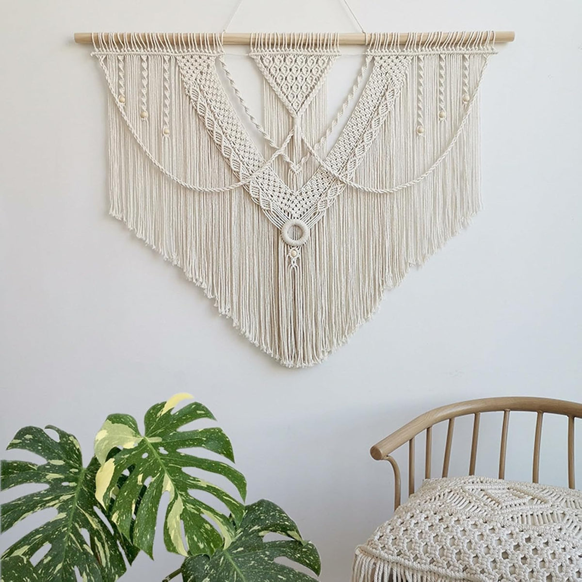 Macrame Wall Hanging Large- Boho Wall Decor- Large Wall Art- Wall Decor Living Room- Macrame Tapestry Boho Decor for Bedroom (Triangle)