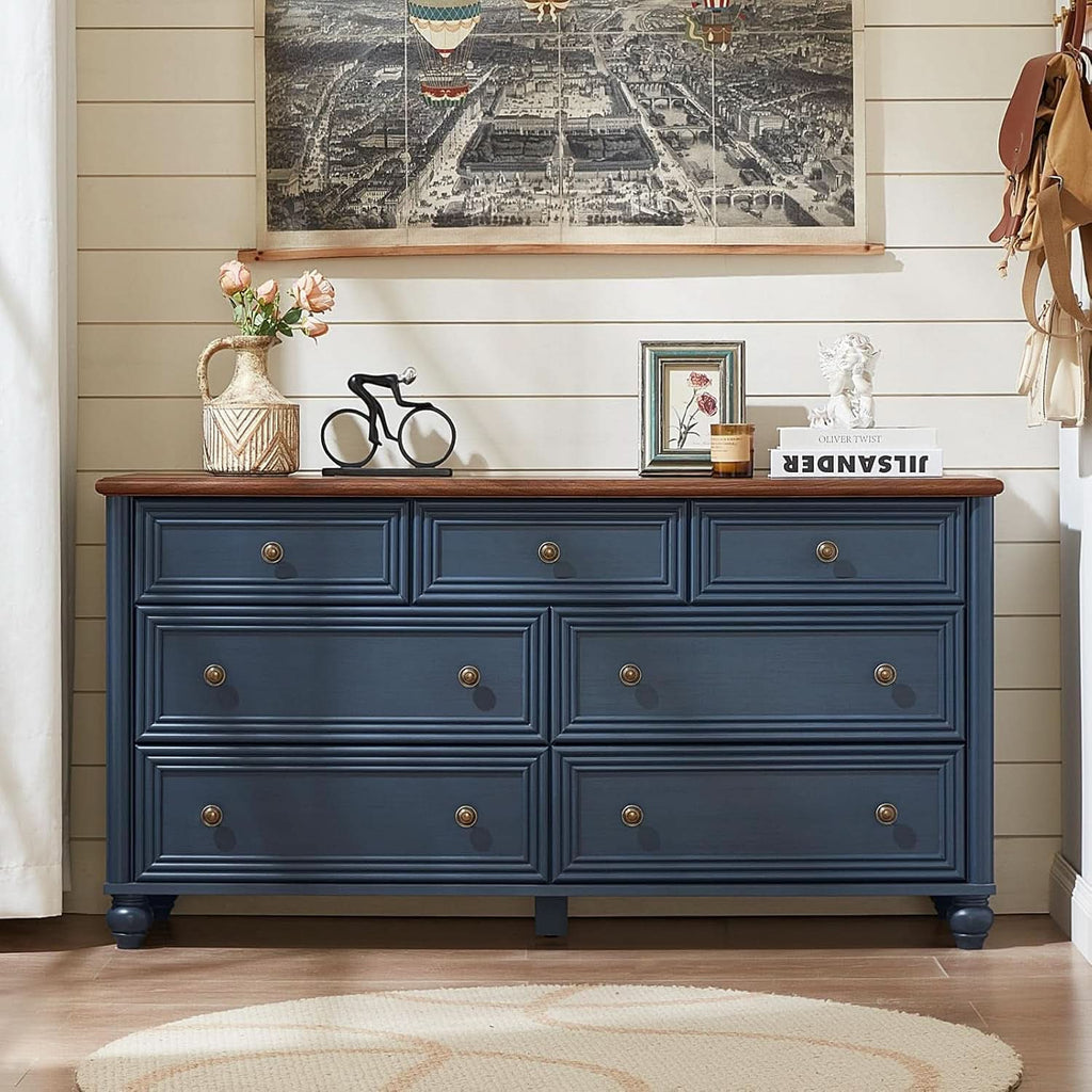 Rustic Oakwood Dresser